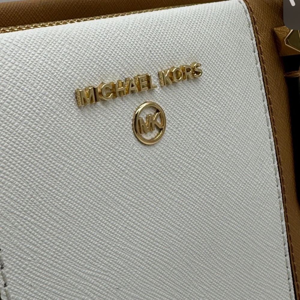 Michael Kors🍀Marilyn Medium Saffiano Leather Satchel Bag - Excellent condition - Picture 5 of 8